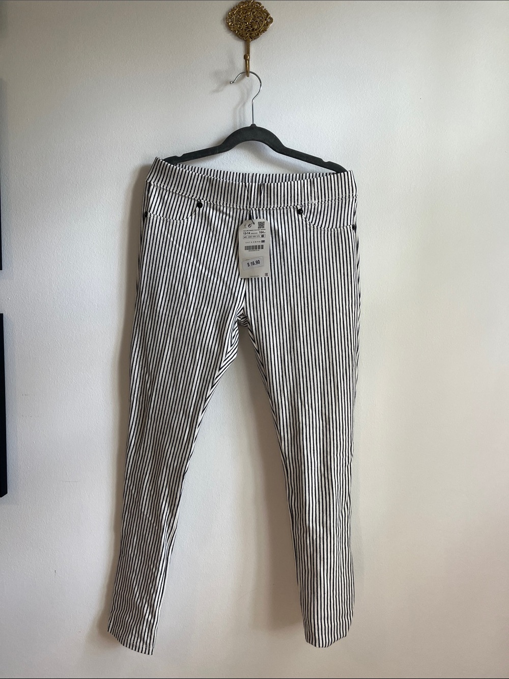 Zara kids Slim Stripe Chinos in Black and White